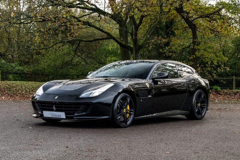 Ferrari GTC4 Lusso 6.3 V12 DCT
