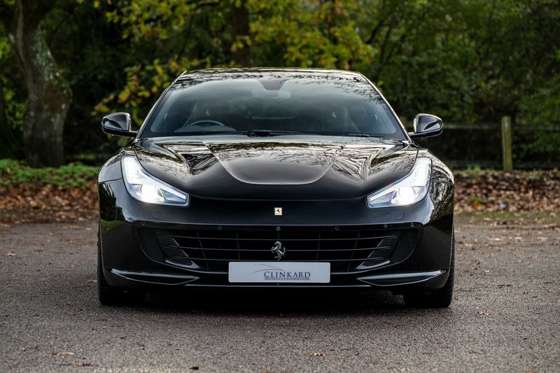 Ferrari GTC4 Lusso 6.3 V12 DCT