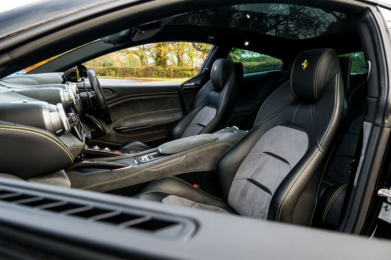 Ferrari GTC4 Lusso 6.3 V12 DCT