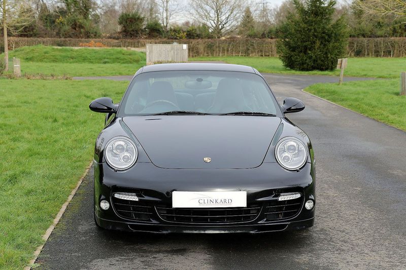 Porsche 997 Turbo S Coupe 3.8T 530