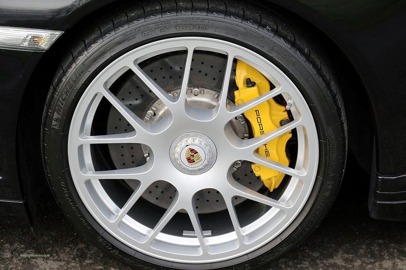 Porsche 997 Turbo S Coupe 3.8T 530