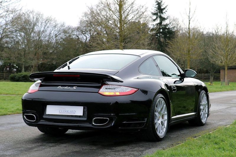Porsche 997 Turbo S Coupe 3.8T 530