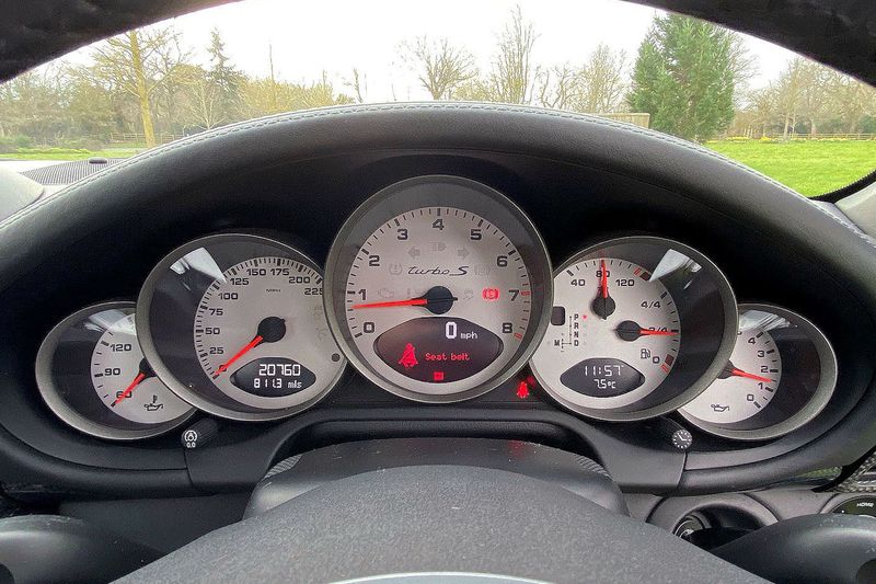 Porsche 997 Turbo S Coupe 3.8T 530