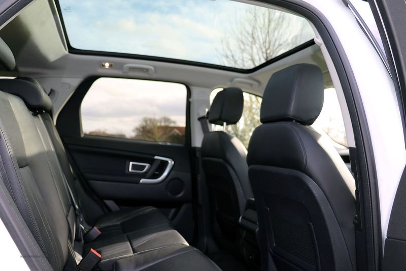 Landrover Discovery Sport P200 HSE