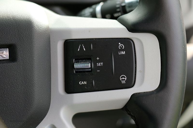 Landrover Defender 90 D250 SE