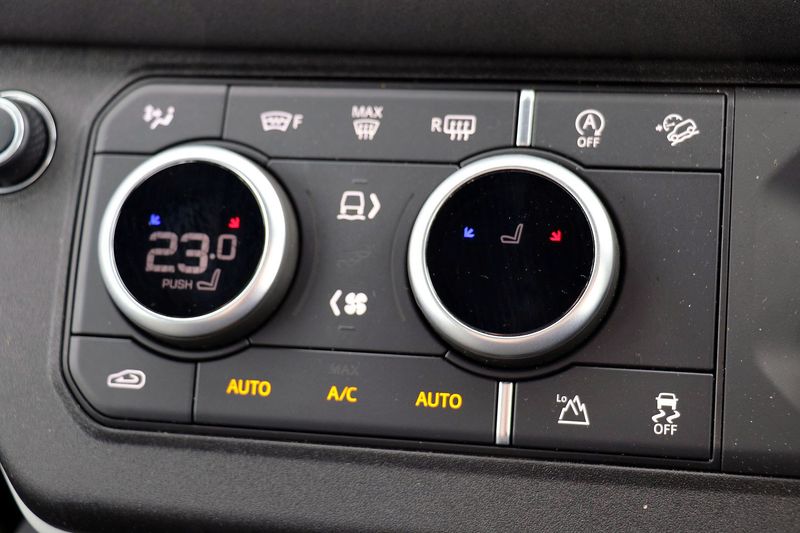 Landrover Defender 90 D250 SE