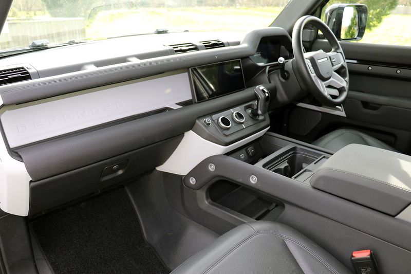 Landrover Defender 90 D250 SE