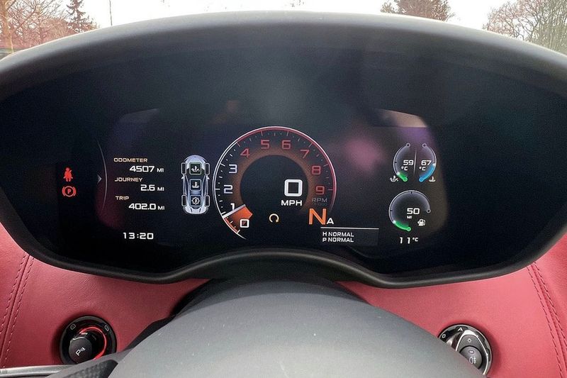 McLaren 570GT 3.8T SSG