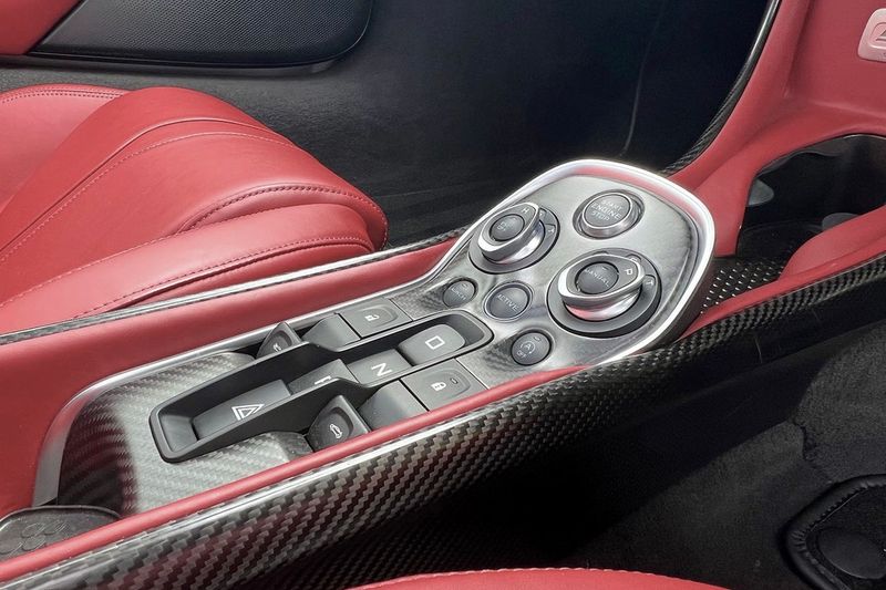 McLaren 570GT 3.8T SSG