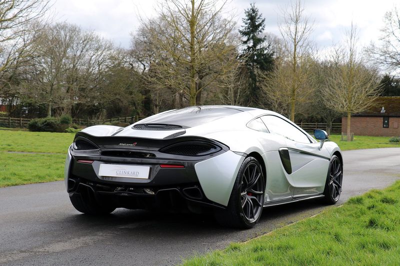 McLaren 570GT 3.8T SSG