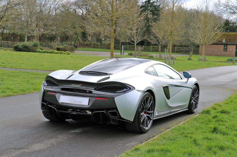 McLaren 570GT 3.8T SSG
