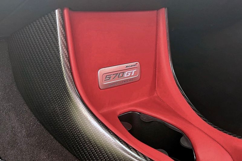 McLaren 570GT 3.8T SSG