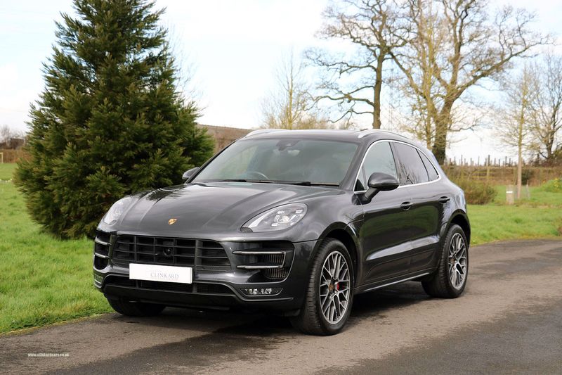 Porsche Macan Turbo Performance S