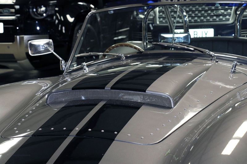 Dax Cobra 427 6.3 V8