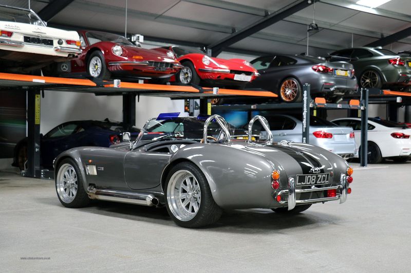 Dax Cobra 427 6.3 V8