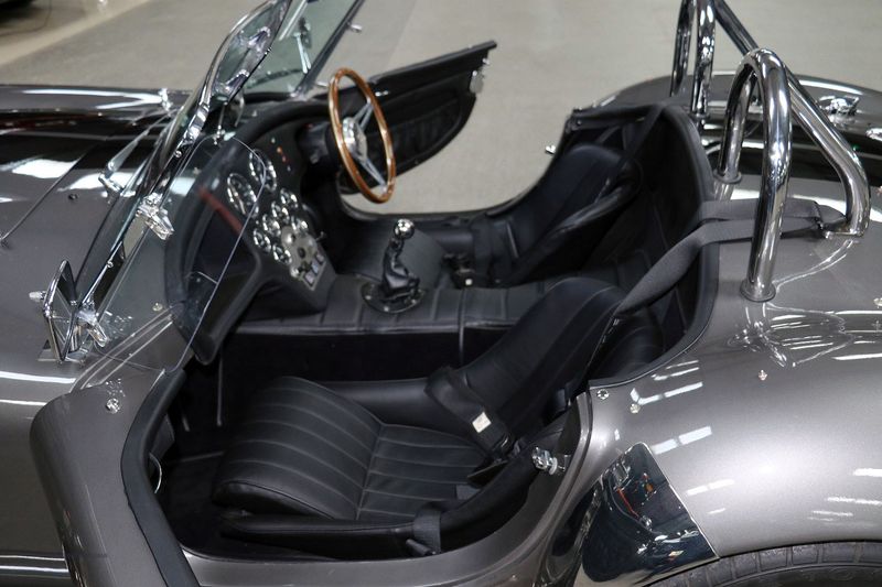 Dax Cobra 427 6.3 V8