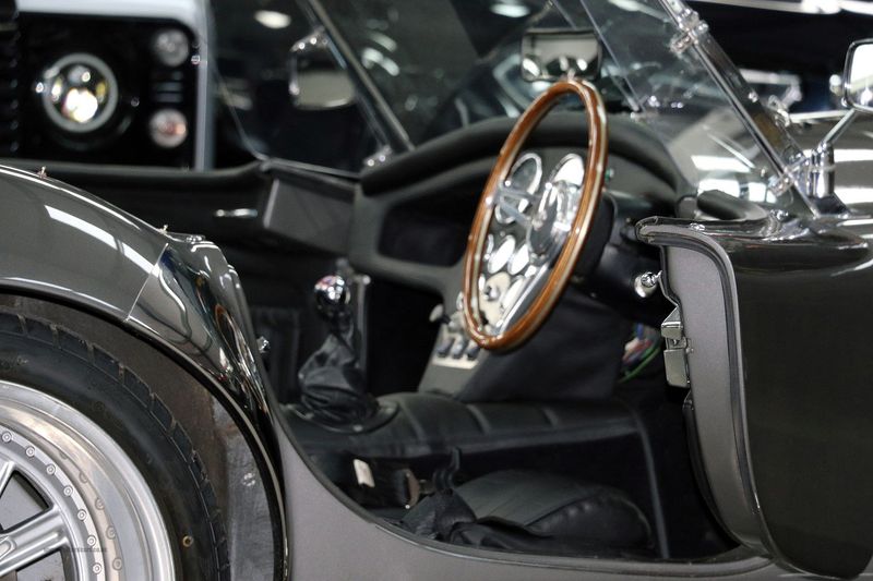 Dax Cobra 427 6.3 V8