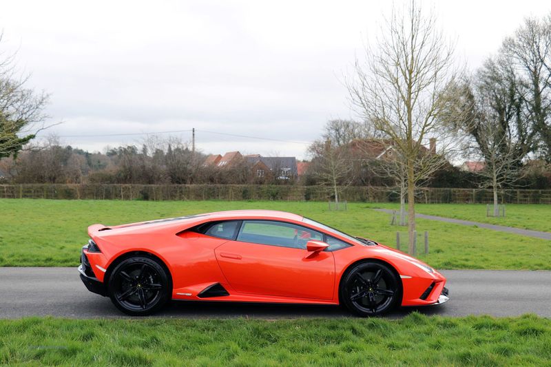 Lamborghini Huracan 5.2 V10 EVO LP610-2