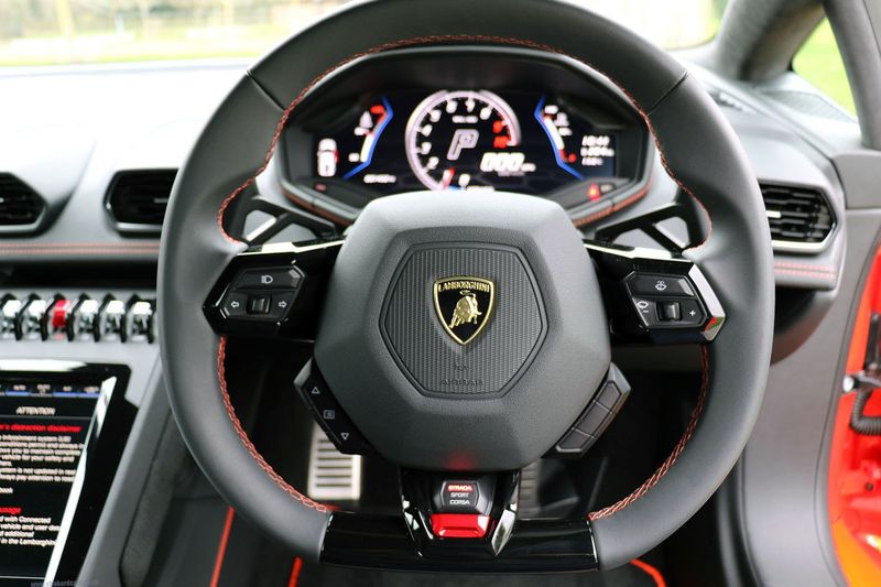 Lamborghini Huracan 5.2 V10 EVO LP610-2