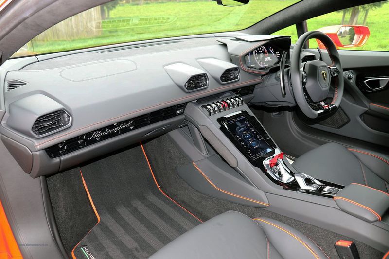 Lamborghini Huracan 5.2 V10 EVO LP610-2