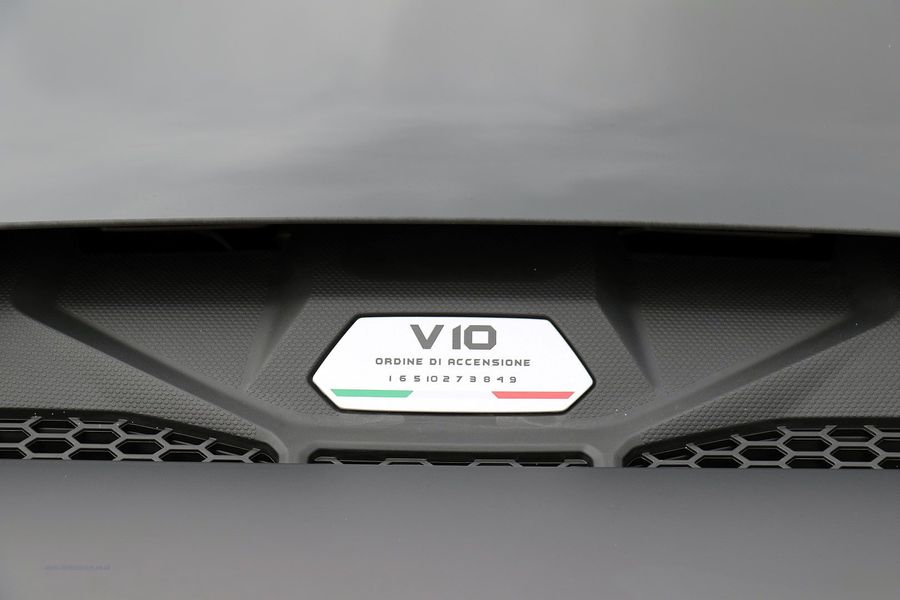 Lamborghini Huracan 5.2 V10 EVO LP610-2