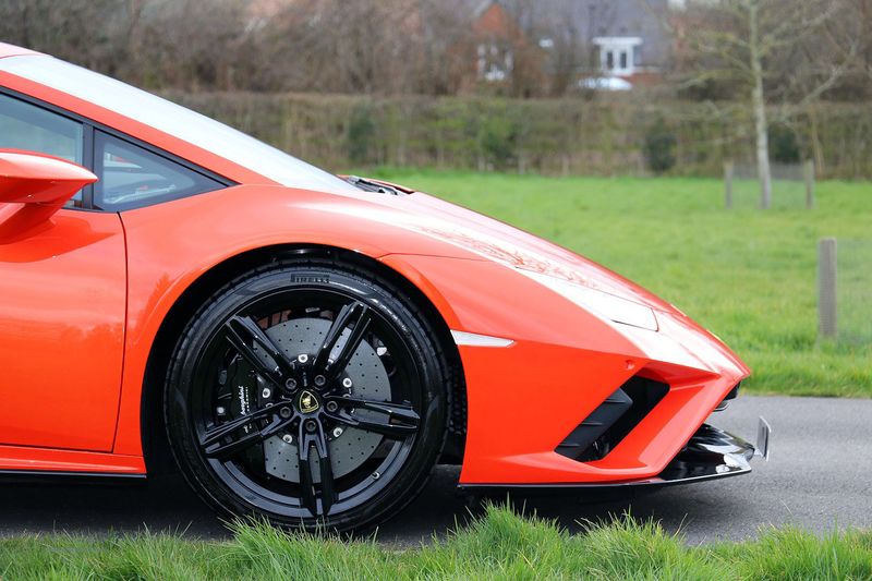 Lamborghini Huracan 5.2 V10 EVO LP610-2