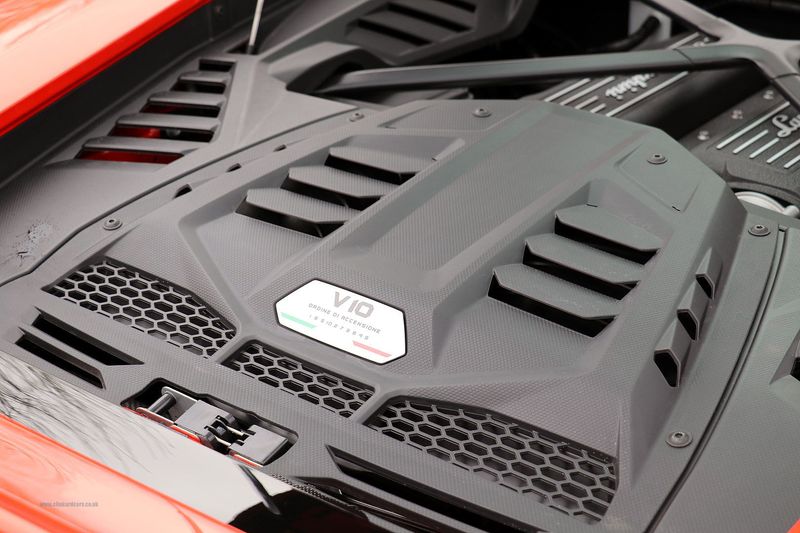 Lamborghini Huracan 5.2 V10 EVO LP610-2