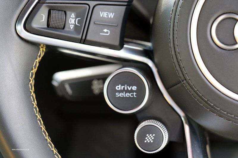 Audi R8 V10 Plus Quattro