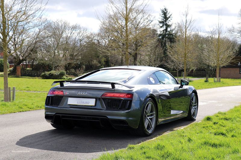 Audi R8 V10 Plus Quattro