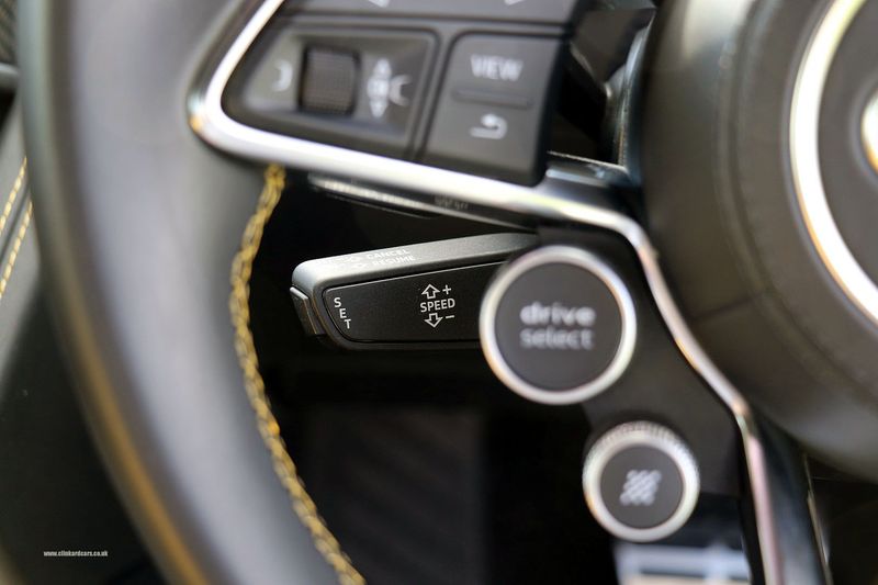 Audi R8 V10 Plus Quattro