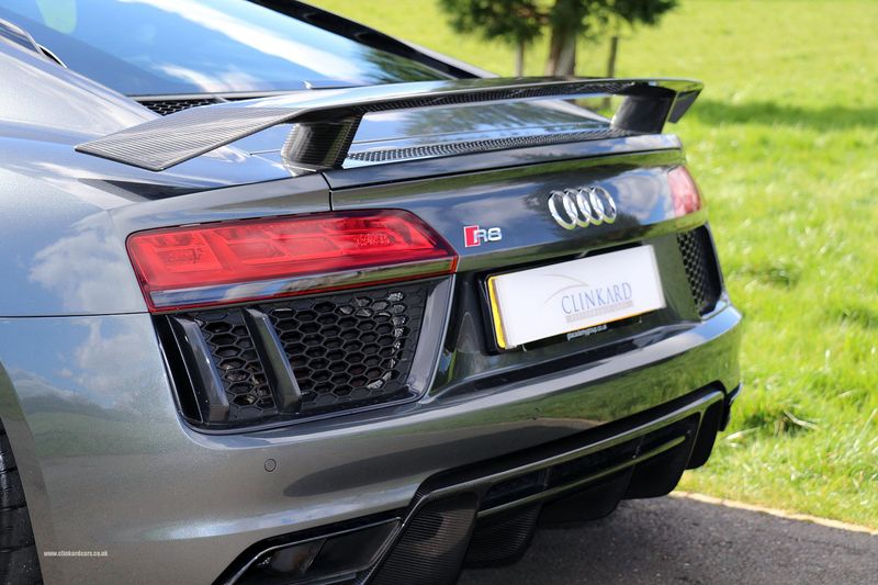 Audi R8 V10 Plus Quattro