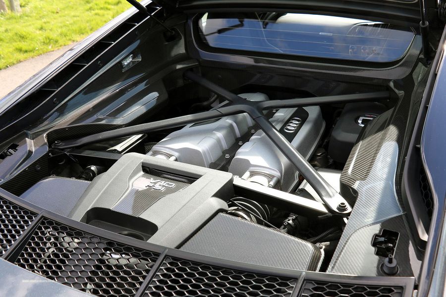 Audi R8 V10 Plus Quattro