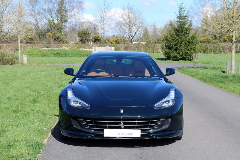Ferrari GTC4 Lusso V12