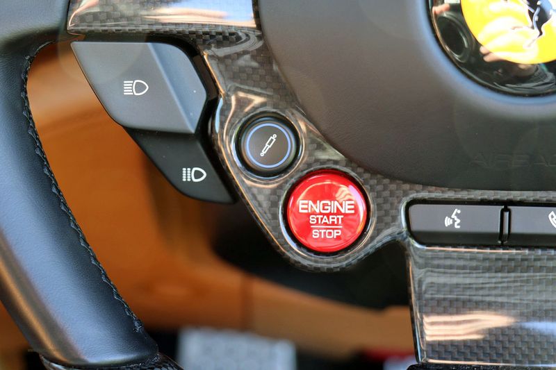 Ferrari GTC4 Lusso V12