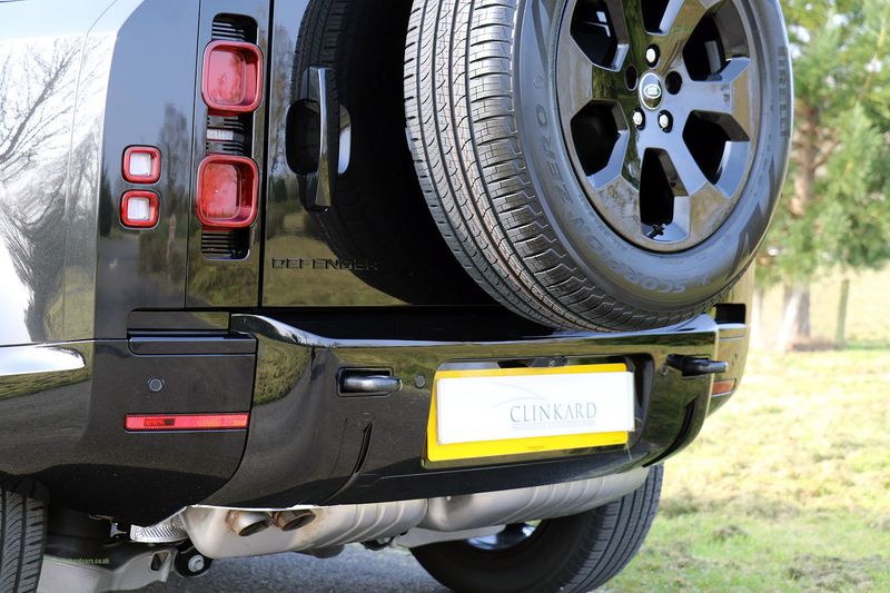 Landrover Defender 110 3.0 D250 MHEV X-Dynamic HSE Auto