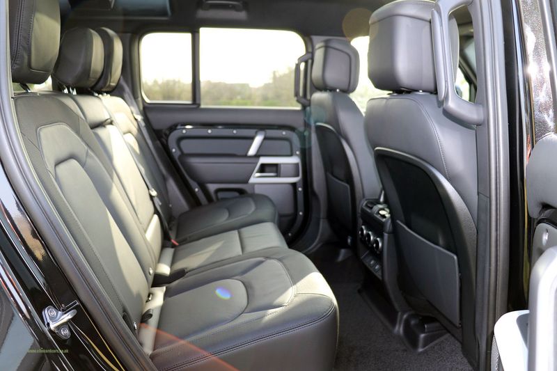 Landrover Defender 110 3.0 D250 MHEV X-Dynamic HSE Auto