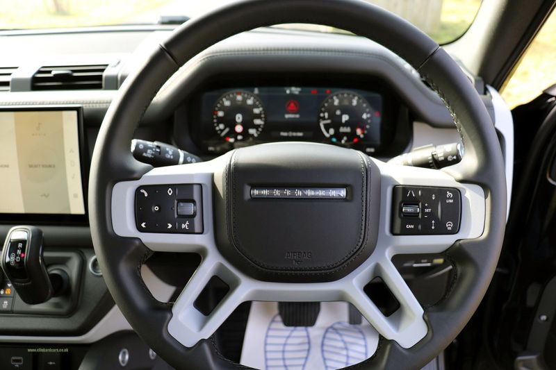 Landrover Defender 110 3.0 D250 MHEV X-Dynamic HSE Auto