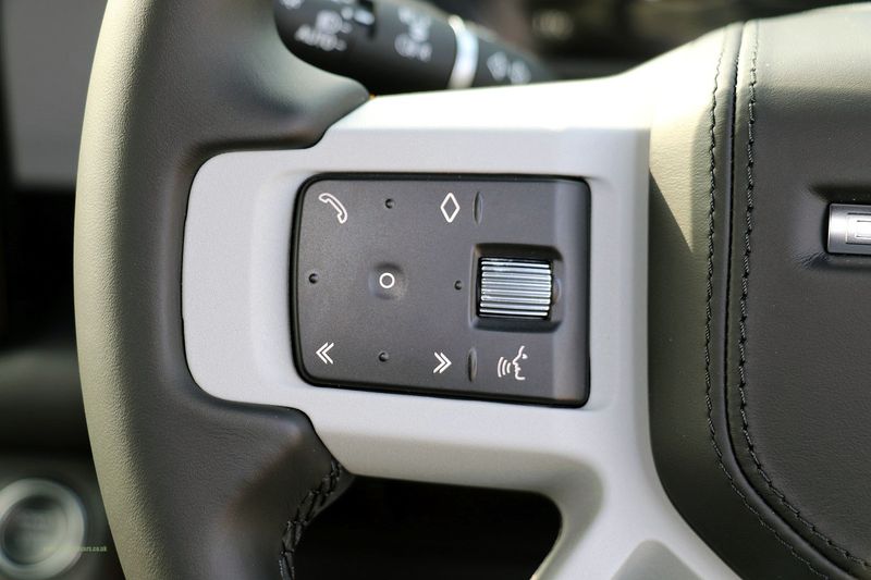 Landrover Defender 110 3.0 D250 MHEV X-Dynamic HSE Auto