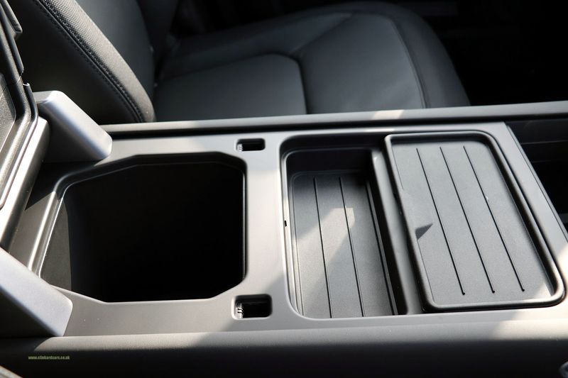 Landrover Defender 110 3.0 D250 MHEV X-Dynamic HSE Auto