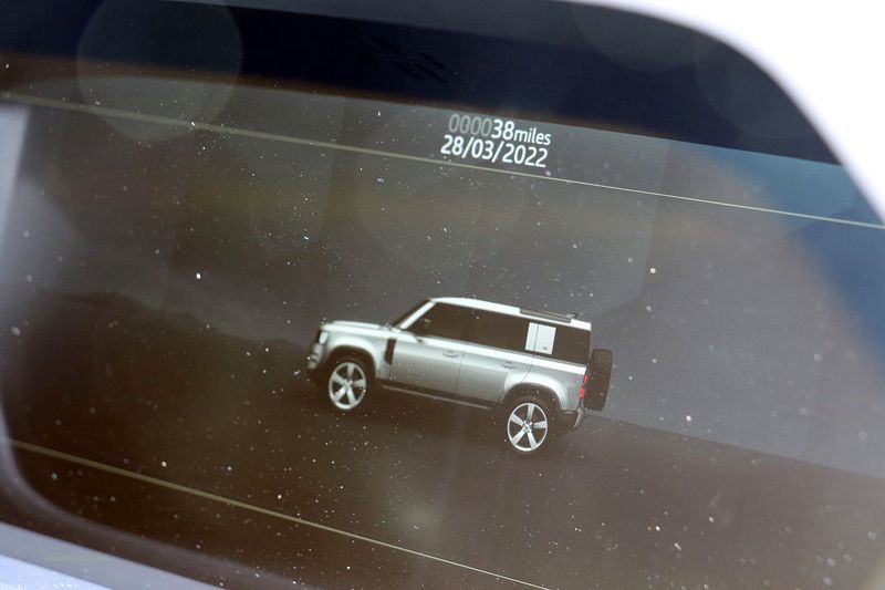 Landrover Defender 110 3.0 D250 MHEV X-Dynamic HSE Auto