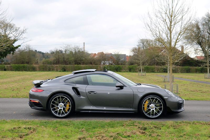 Porsche 991 Turbo S Coupe PDK