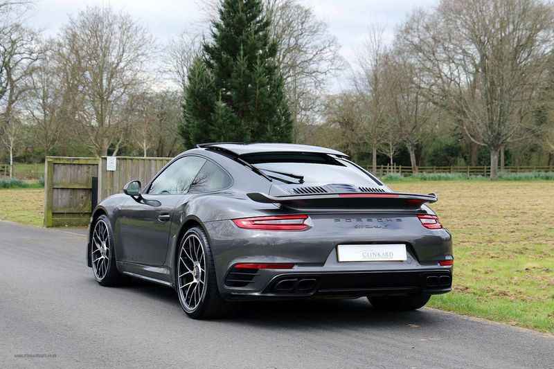 Porsche 991 Turbo S Coupe PDK