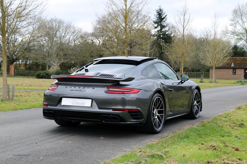 Porsche 991 Turbo S Coupe PDK