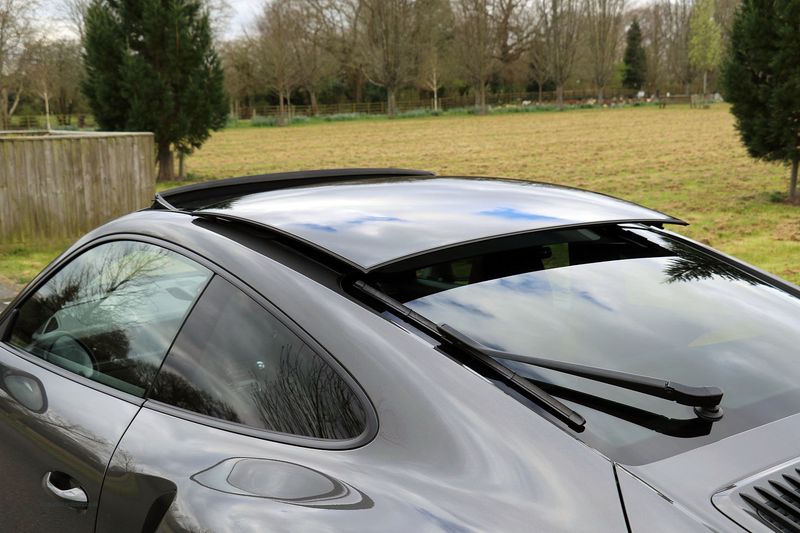 Porsche 991 Turbo S Coupe PDK