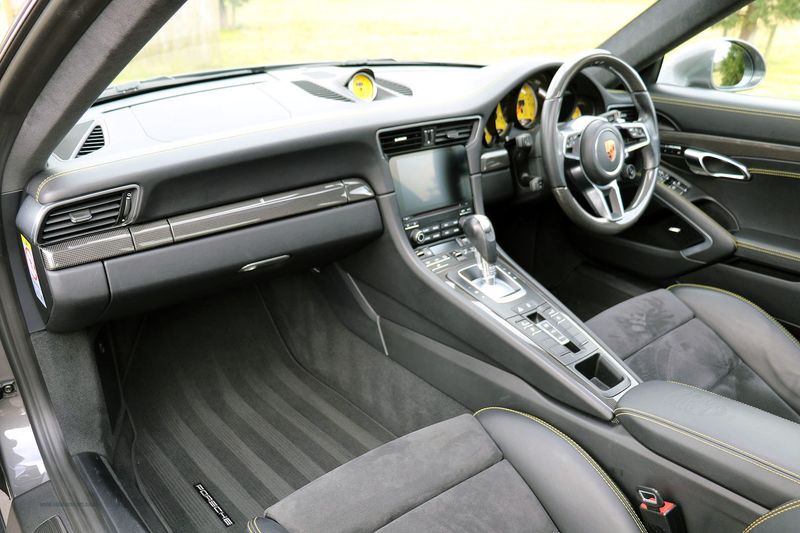 Porsche 991 Turbo S Coupe PDK