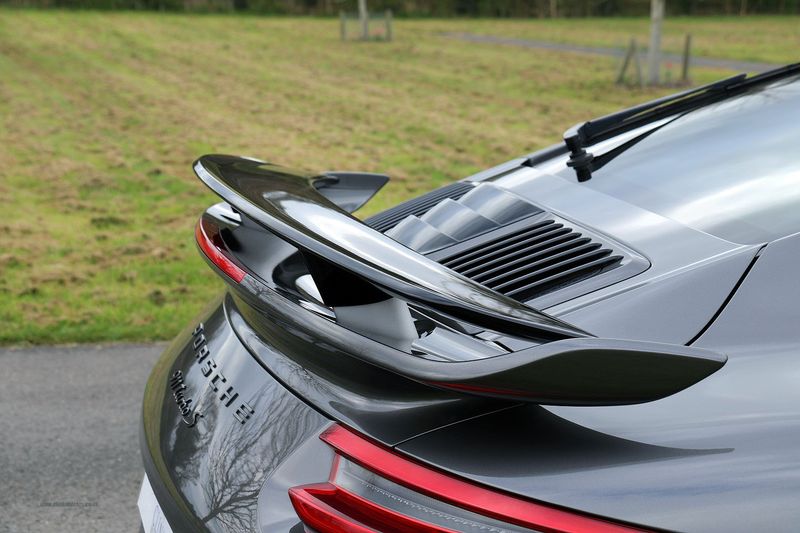 Porsche 991 Turbo S Coupe PDK