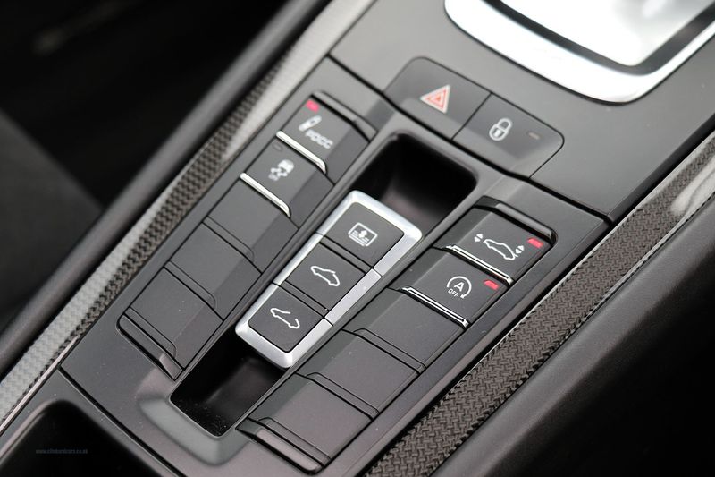 Porsche 991 Turbo S Coupe PDK