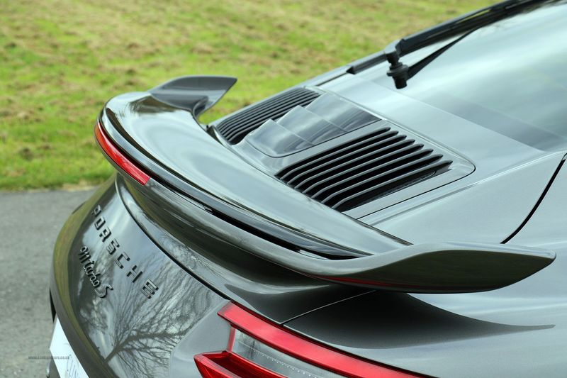 Porsche 991 Turbo S Coupe PDK