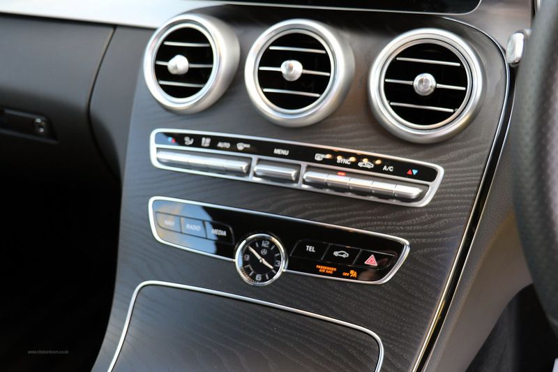 Mercedes C300 AMG Line Premium D