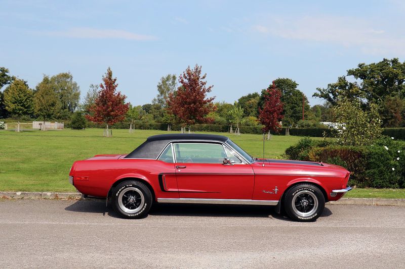 Ford Mustang 289 Hard Top with Special Preparation